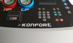 Na zdjęciu widoczna wyważarka do kół